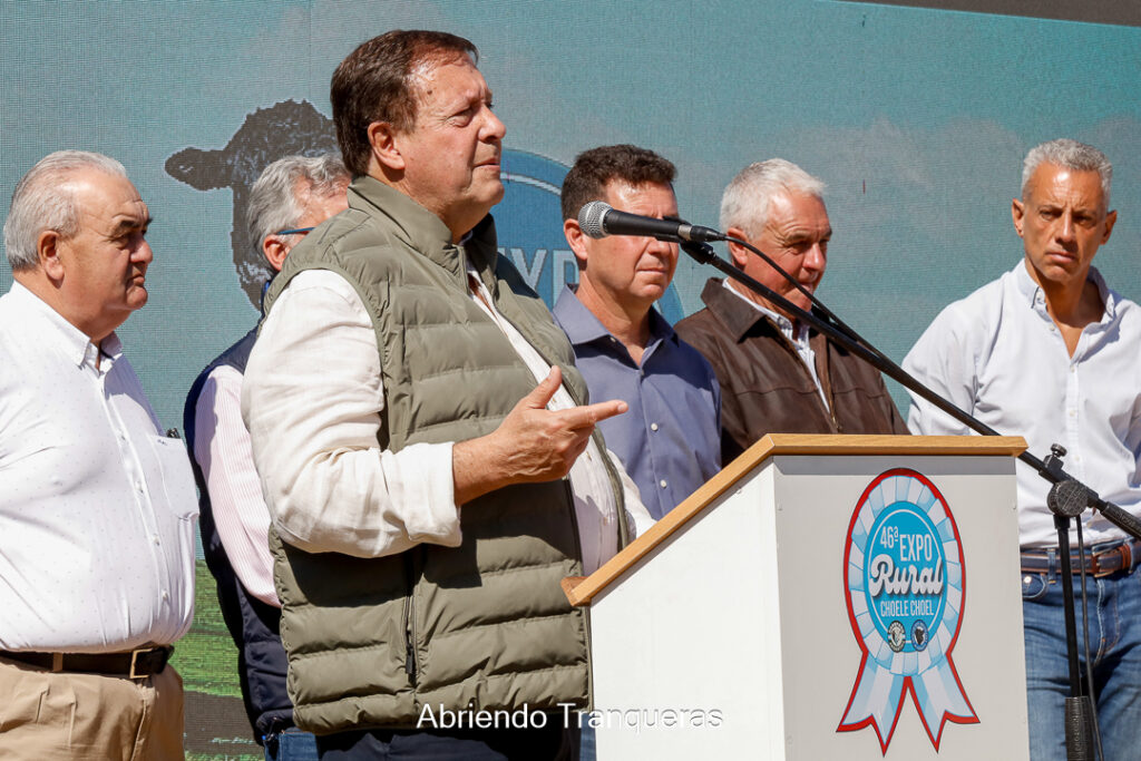 "Alberto Wereltineck durante la apertura de la Exposición Rural"